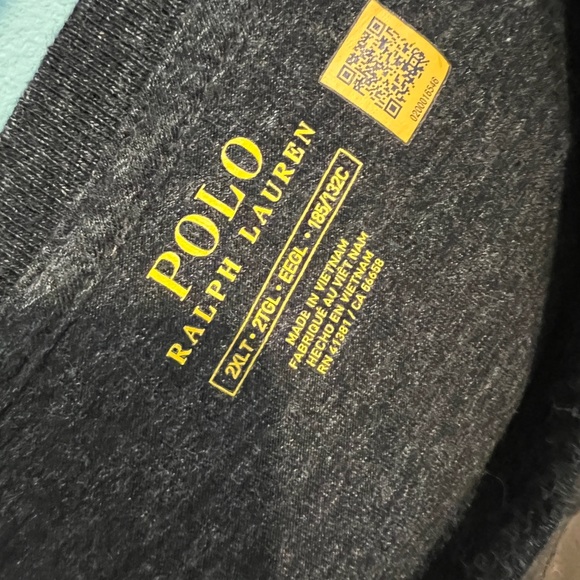 Men’s long sleeve tee - Picture 2 of 2